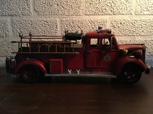 Fire engine, handmade from metal, super beautiful!!